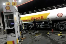 Keuntungan Shell Hampir...