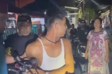 Lakukan Penganiayaan,...