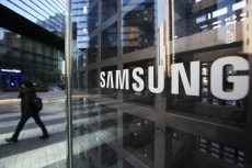 2 Smartphone Lipat Samsung...