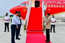 Bertolak ke Washington,...