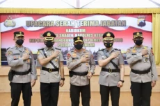 Mutasi Perwira Menengah...
