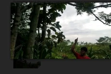 Karma! Warga Kampung...