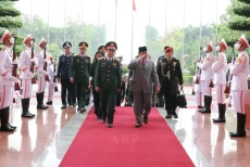 Bertemu Menhan Vietnam,...