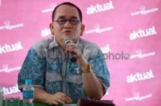 Bungkam Ruhut Sitompul...