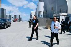 Jawab Undangan Jokowi,...
