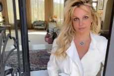 Britney Spears Alami...