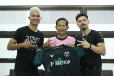 Persikabo Boyong 2 Legiun...