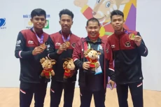 Tekuk Malaysia, Timnas...
