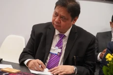 Menko Airlangga Ungkap...