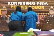 Pembunuh Wanita Paruh...