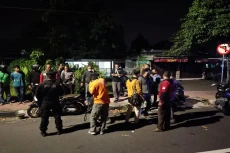 Saling Tantang di Media...