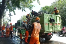 Sambut Jakarta Hajatan,...