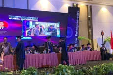 Konsisten Cetak Entrepreneur,...