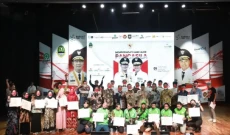 Peringati Hari Lahir...