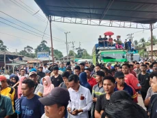 Ribuan Warga Batanghari...