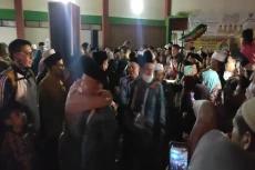 Suasana Haru Warnai...