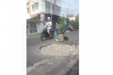 Warga Pematangsiantar...