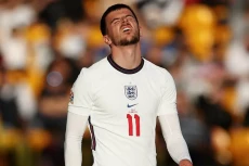 Inggris vs Italia: Jual...