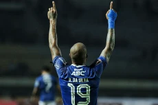 Hasil Persib vs Bali...