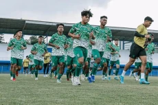 Tantang Skuad Mewah...