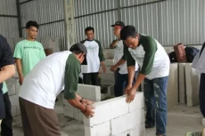 Kalla Beton Gelar CSR...