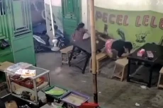 Komplotan Begal Bersenjata...