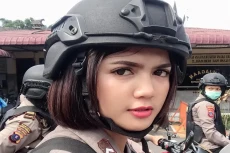 5 Polwan Cantik Nggak...