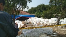 Limbah Popok Bayi Dibuang...
