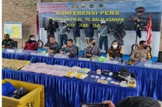 TNI AL Ringkus Gembong...