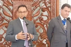 Temui Anies, Lord Mayor...