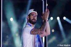 Tinggalkan Real Madrid,...