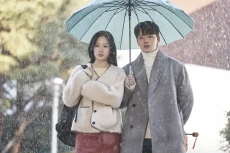 Moon Ga Young dan Yeo...