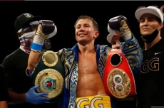 Kalahkan Canelo, Gennadiy...