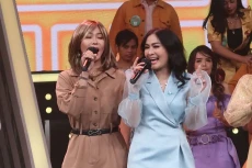 Dua Diva Dangdut, Sibuk...