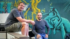 Jan Koum dan Brian Acton,...