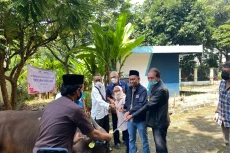 Partai Perindo Salurkan...