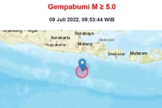 Gempa Bermagnitudo 5,3...
