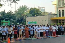 Sholat Idul Adha di...