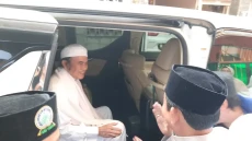 Usai Jadi Khotib Sholat...