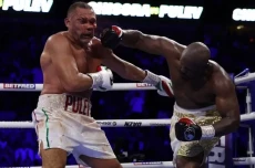 5 Duel Derek Chisora...