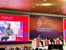 Inisiasi Proyek Berteknologi...