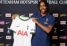 Resmi, Tottenham Hotspur...