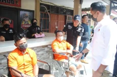 2 Perampok Sadis Bersenjata...