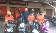 Geng Motor Sadis Bersenjata...