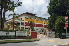 Sekolah di Singapura...