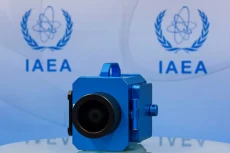 Iran Akan Matikan Kamera...