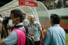 Menang Laga Pertama...