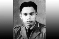 Mengenal Adisucipto,...