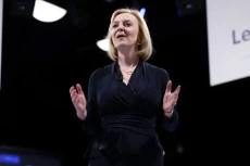 Ikuti Jejak Boris Johnson,...