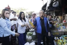 Sidak Pasar di Kupang,...